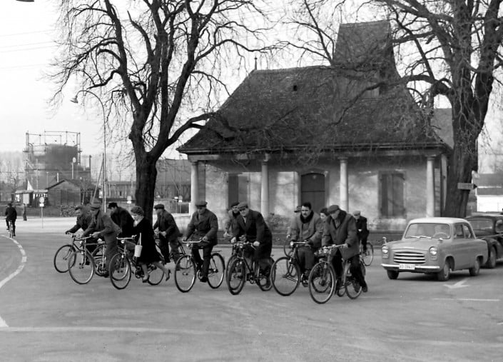 Archives Yverdon-Revue pour Pro vélos 028 Sortie Paillard mars 1960