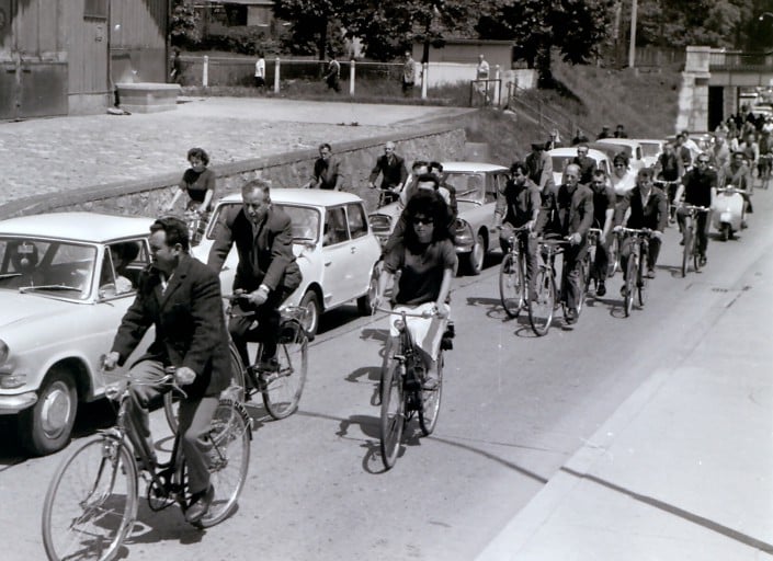 Archives Yverdon-Revue pour Pro vélos 054 Sortie Paillard juin 1964
